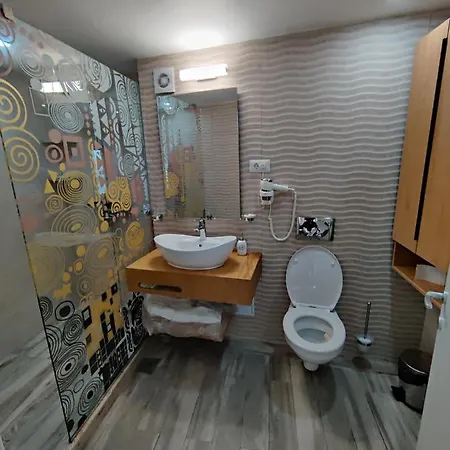 Euphoria Apartment Olimp