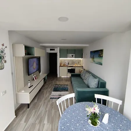 Euphoria Apartment